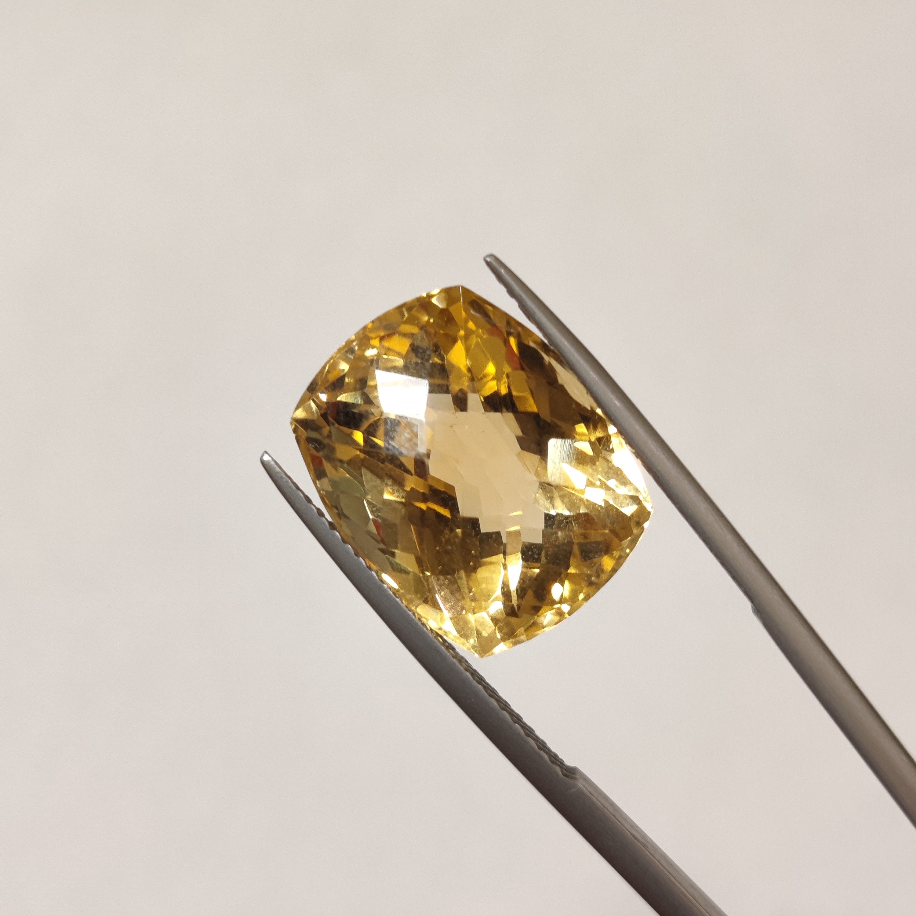 Citrine  | Citrine 68 | 15.85 Carat