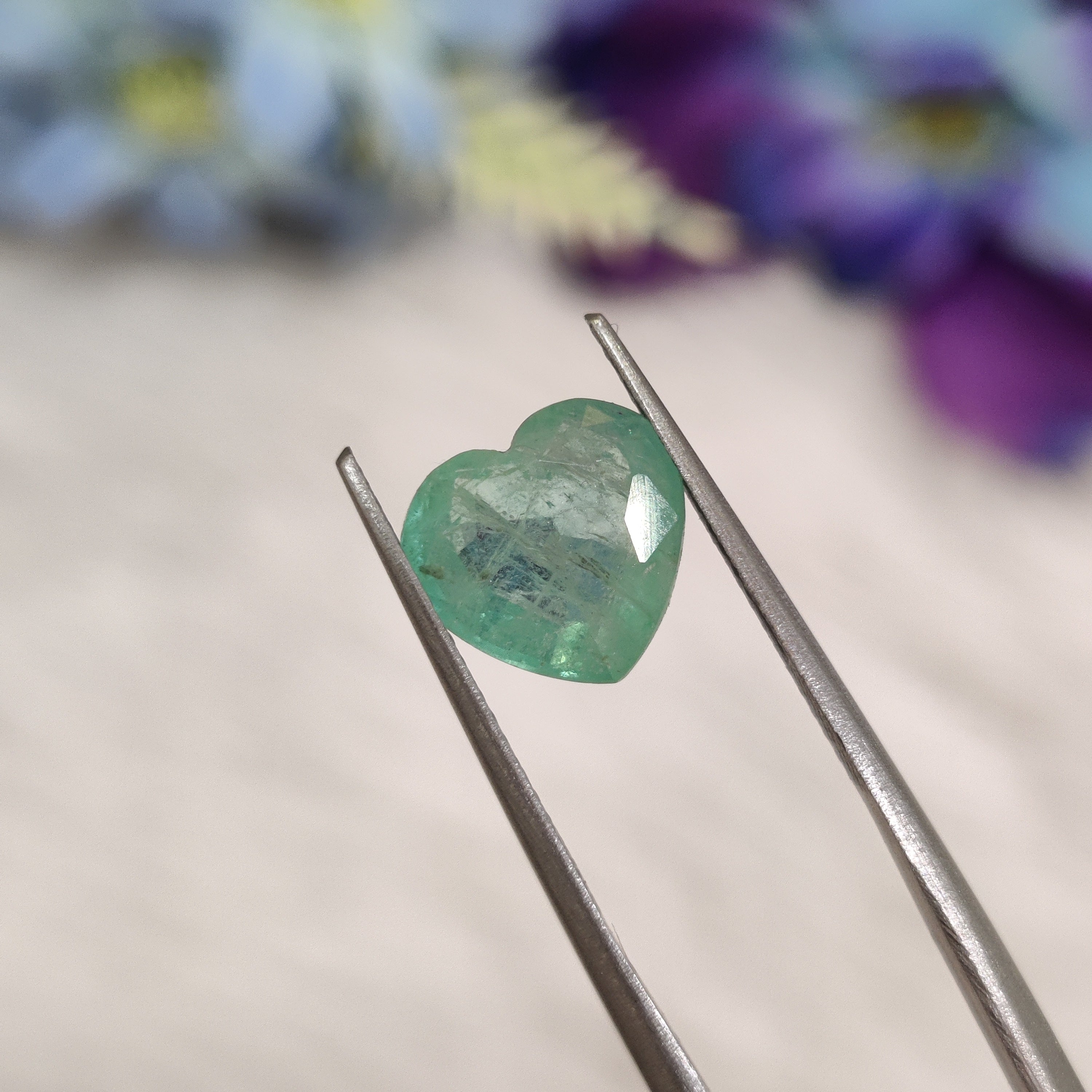 Emerald | EM 462 | 2.28 Carat