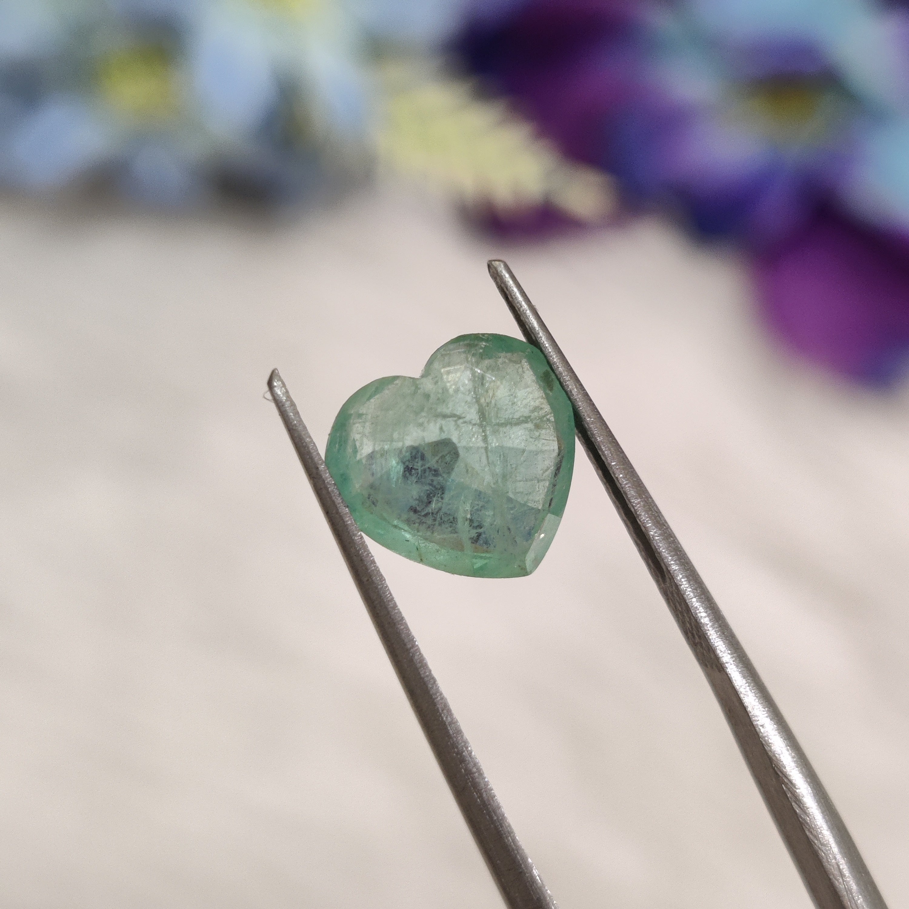 Emerald | EM 462 | 2.28 Carat