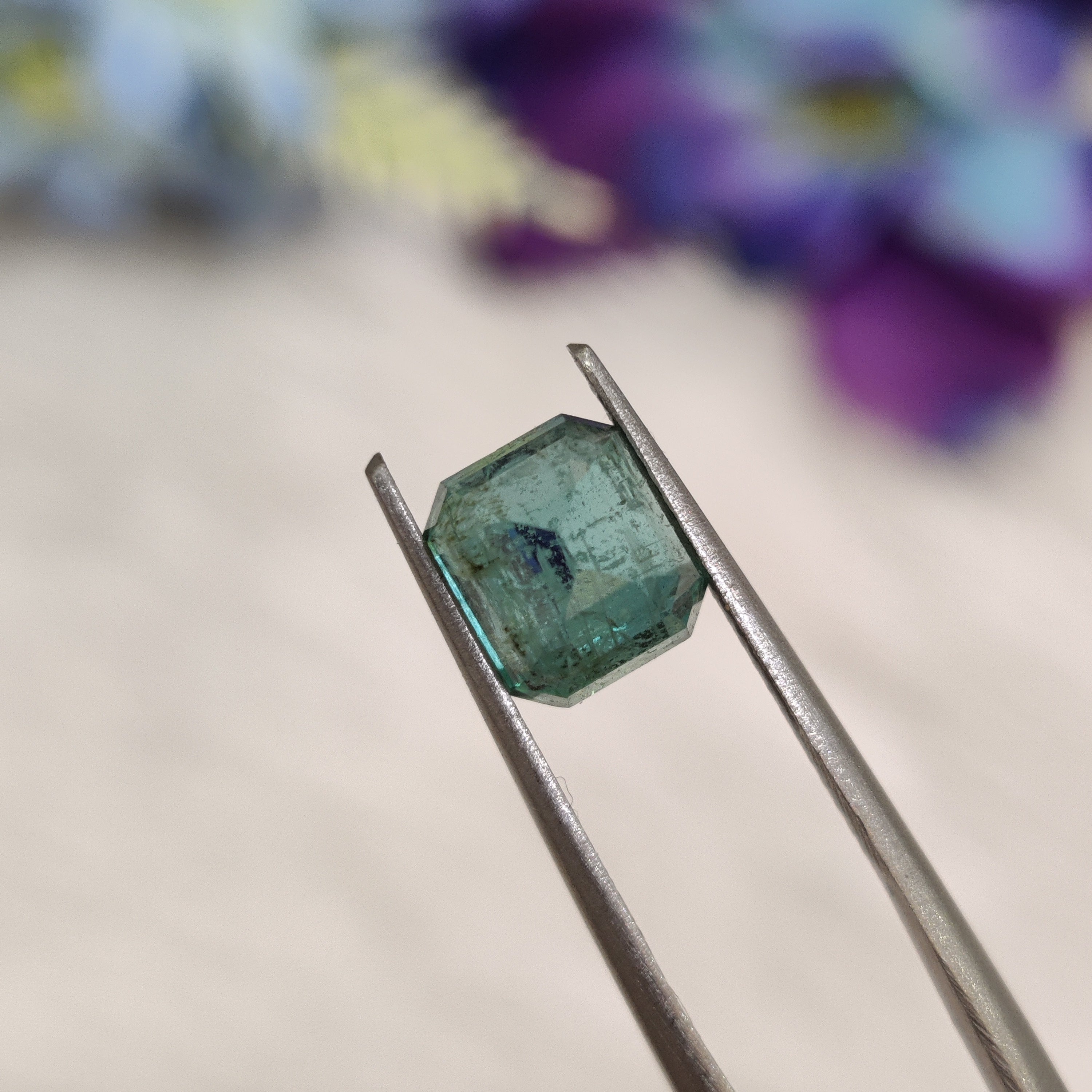 Emerald | EM 472 | 2.15 Carat