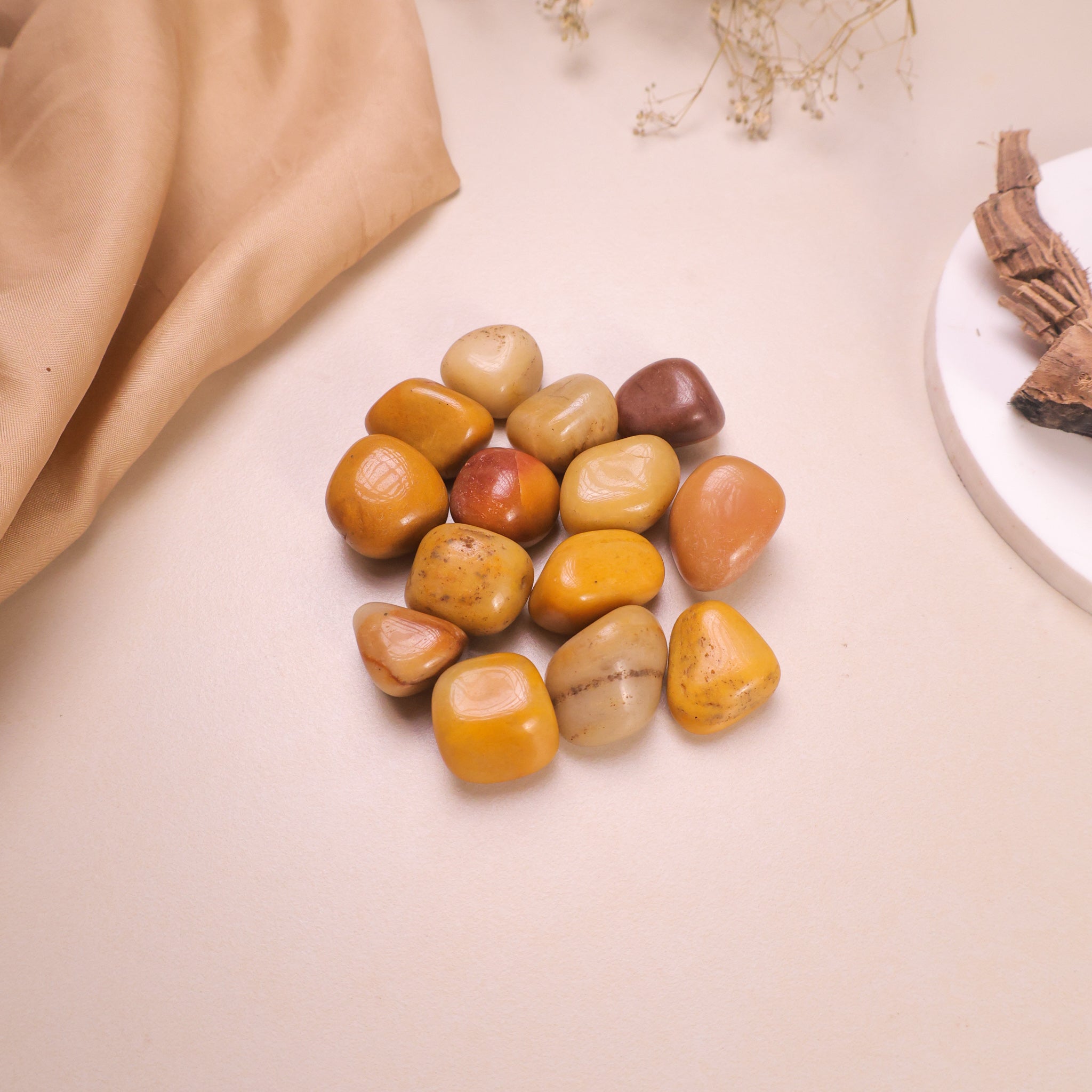 NATURAL YELLOW AVENTURINE TUMBLE