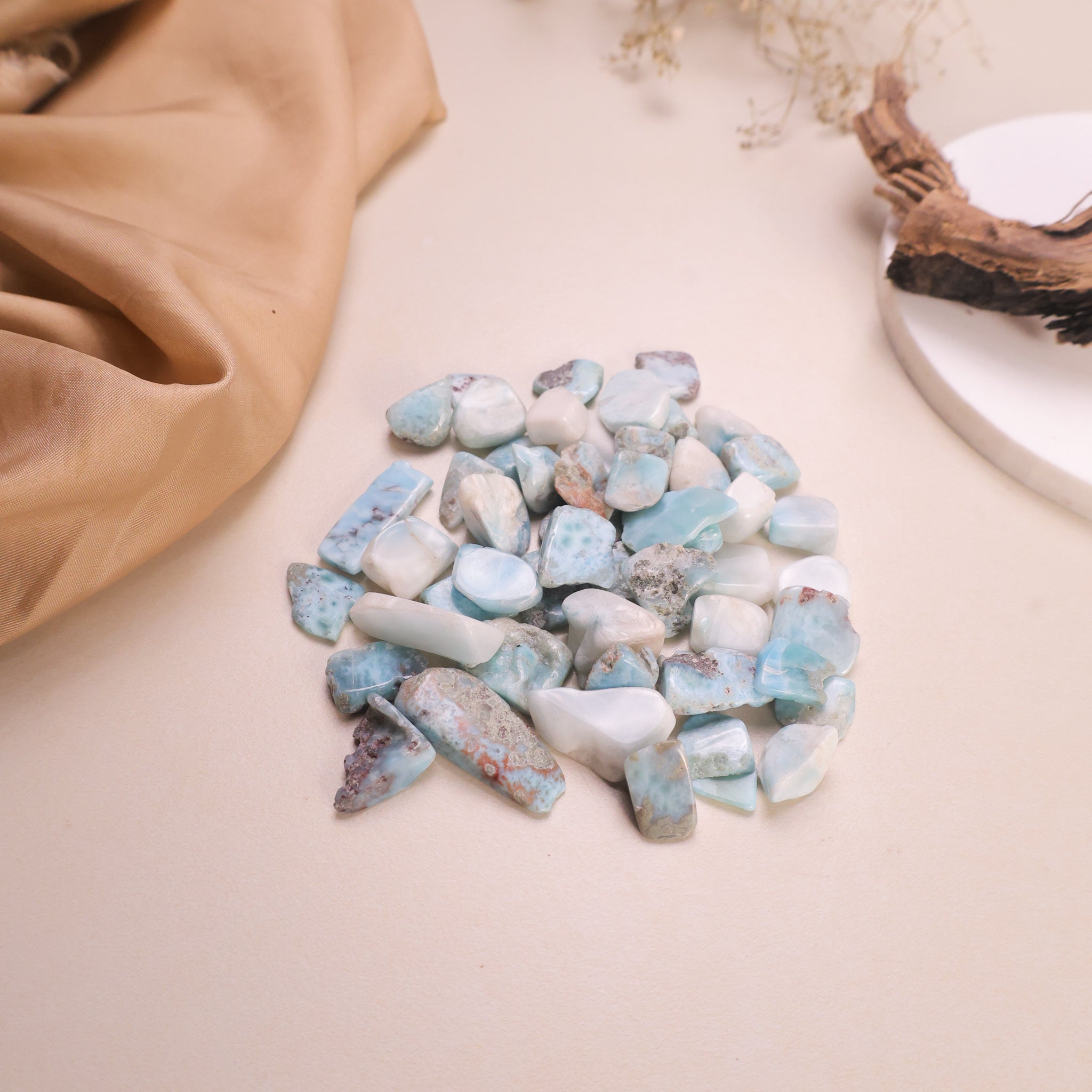 NATURAL LARIMAR TUMBLE
