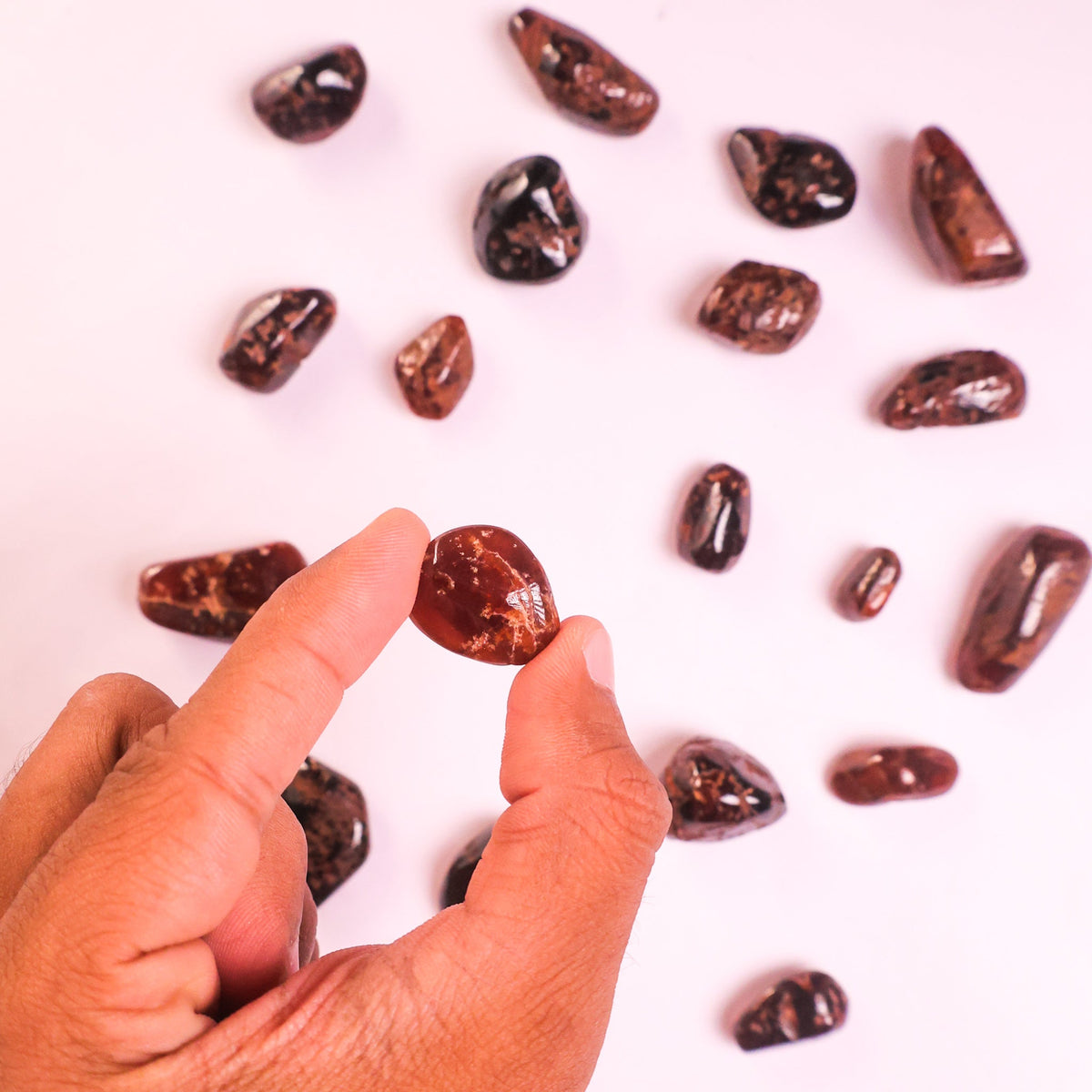 NATURAL GARNET TUMBLE
