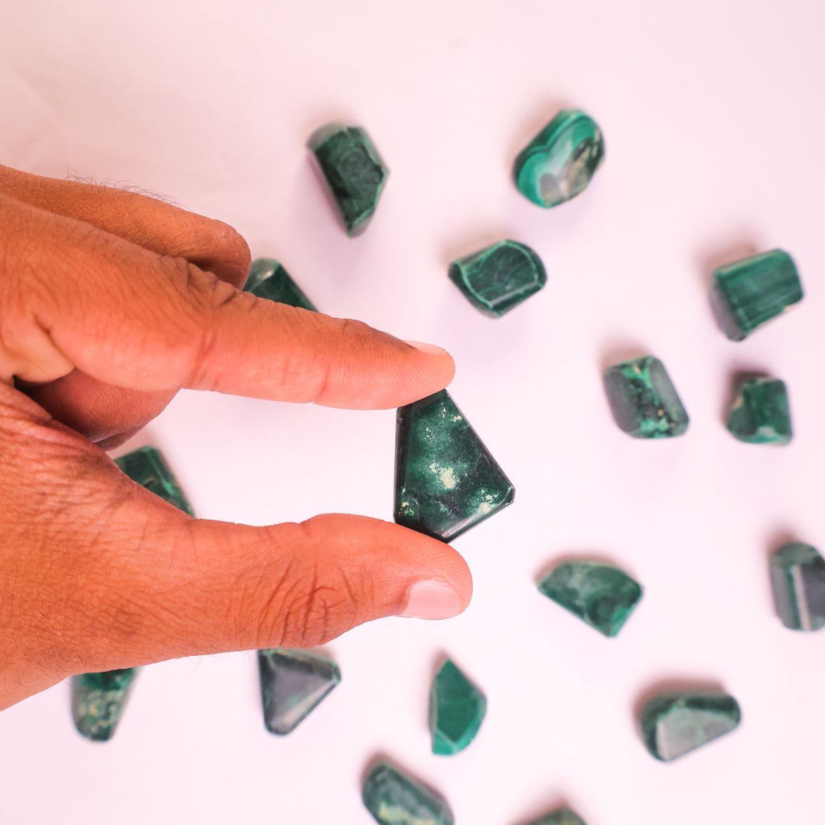 NATURAL MALACHITE TUMBLE
