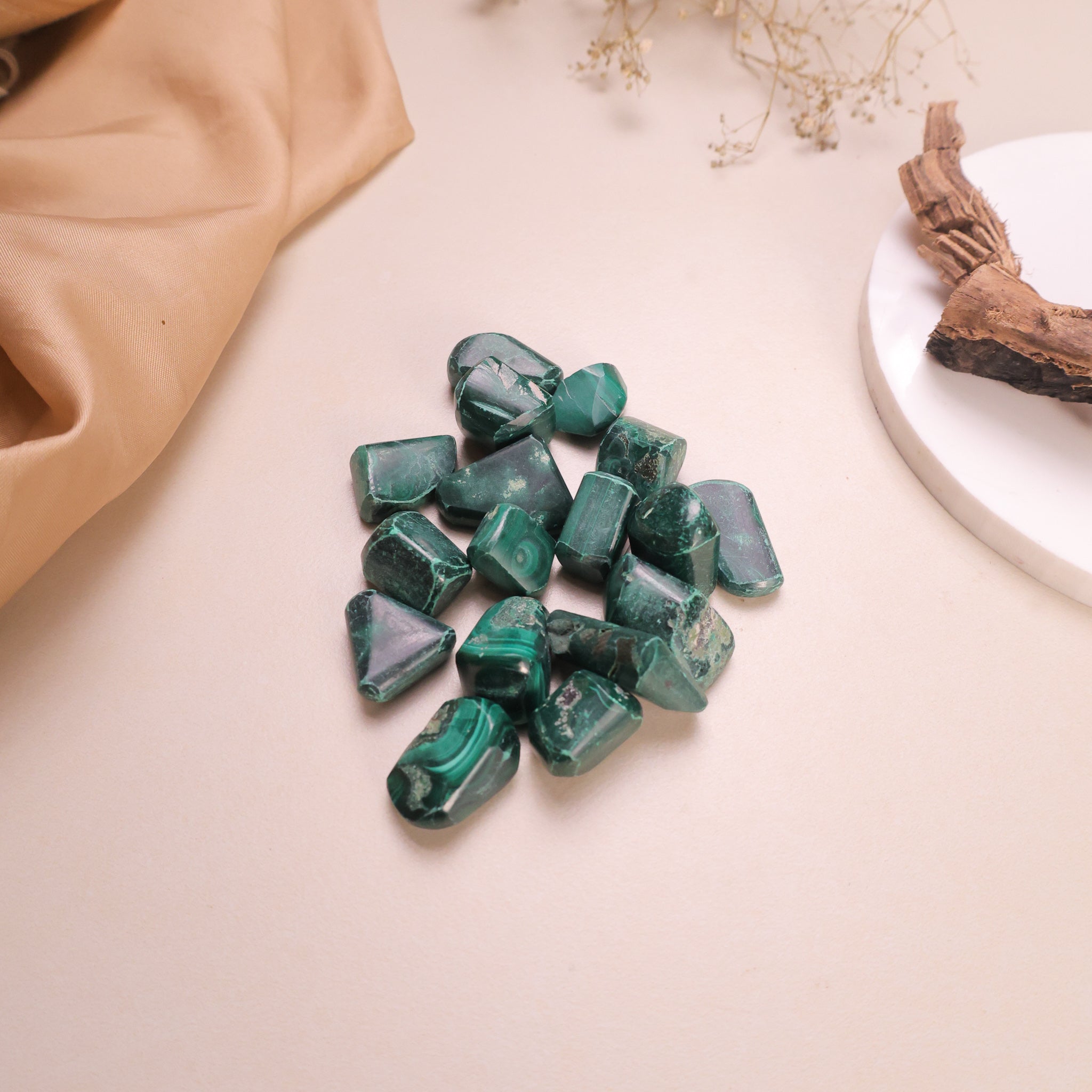 NATURAL MALACHITE TUMBLE