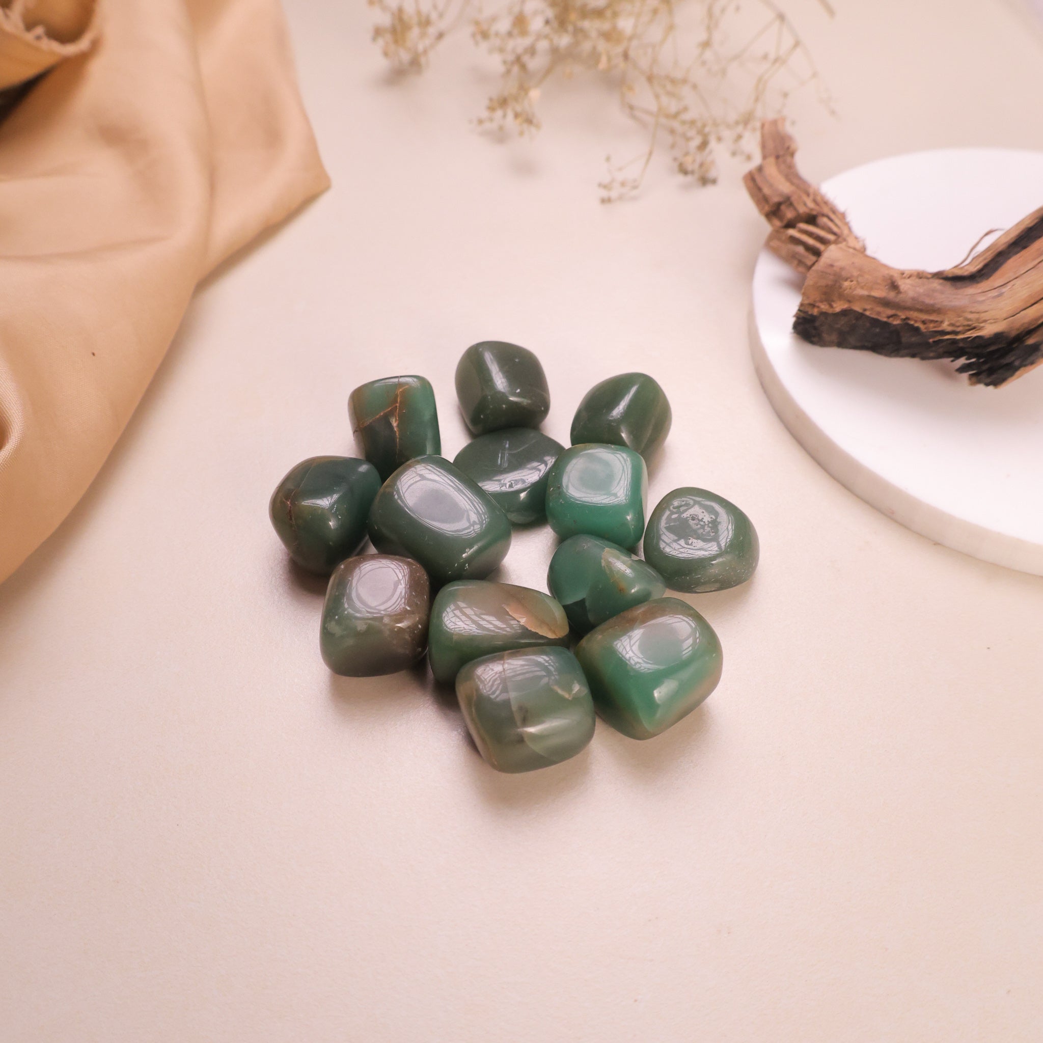 NATURAL DARK GREEN AVENTURINE TUMBLE