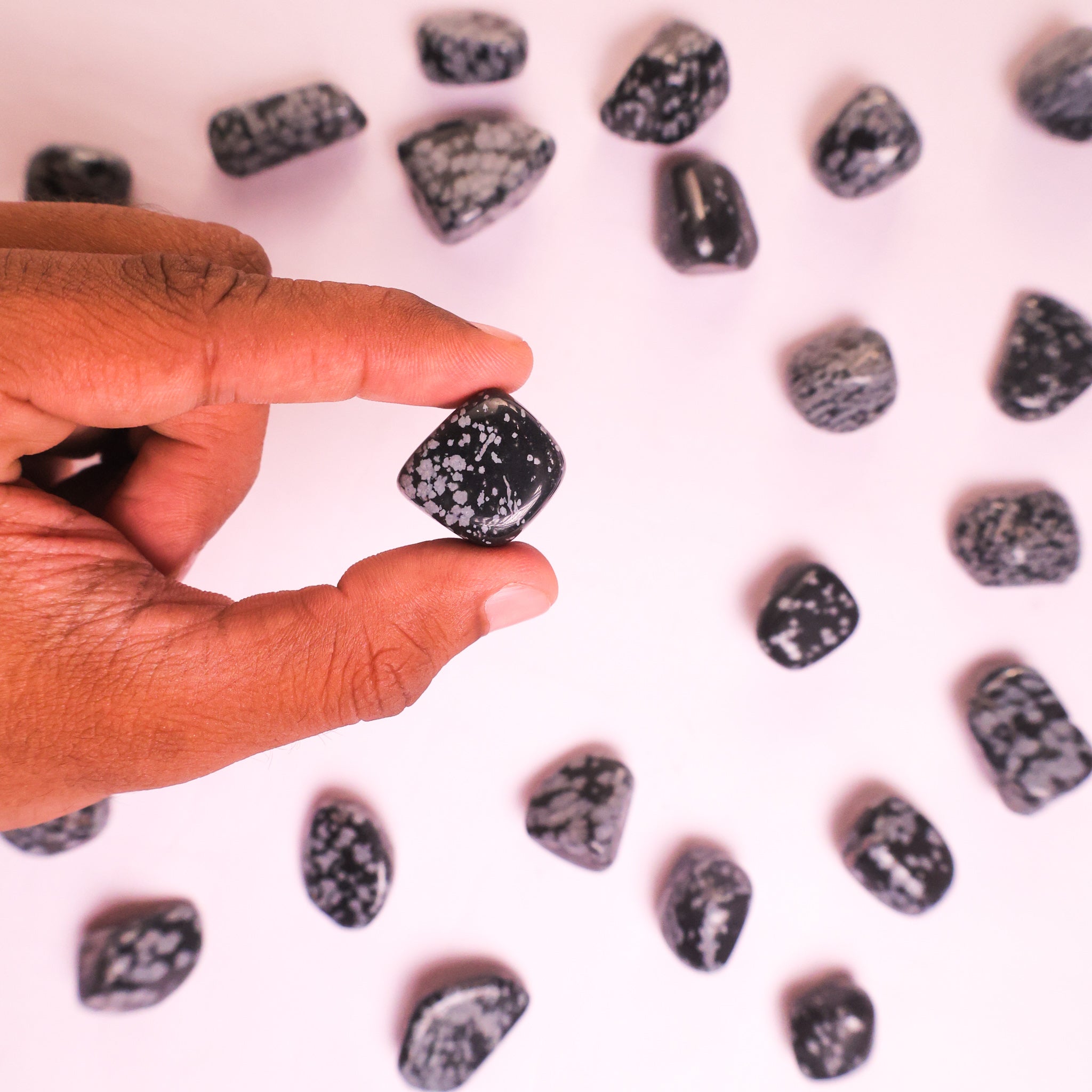 NATURAL SNOWFLAKES OBSIDIAN TUMBLE