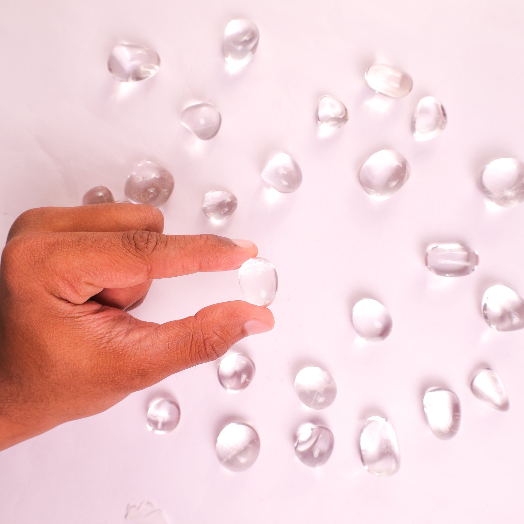 NATURAL CLEAR QUARTZ TUMBLE