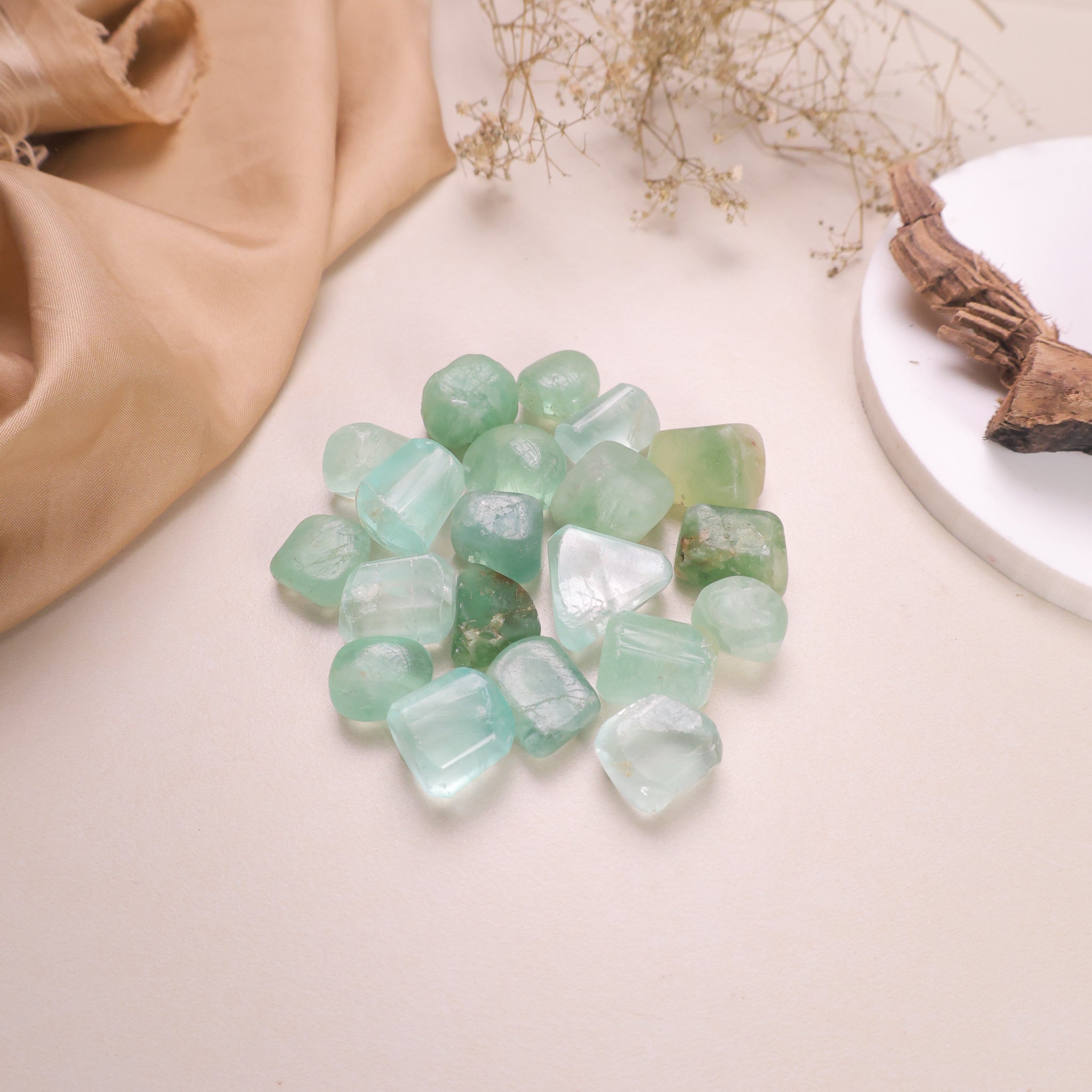 NATURAL GREEN FLOURITE TUMBLE