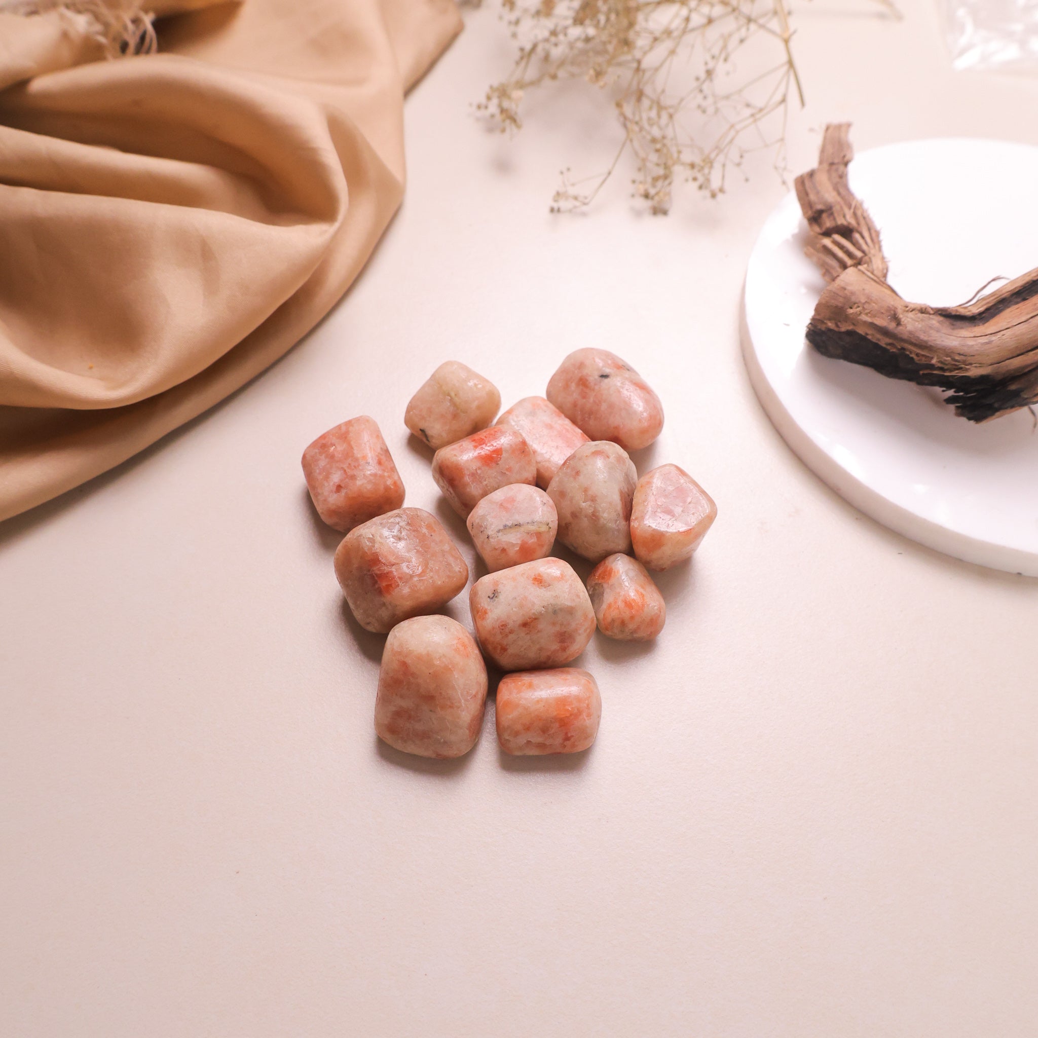 NATURAL SUNSTONE TUMBLE