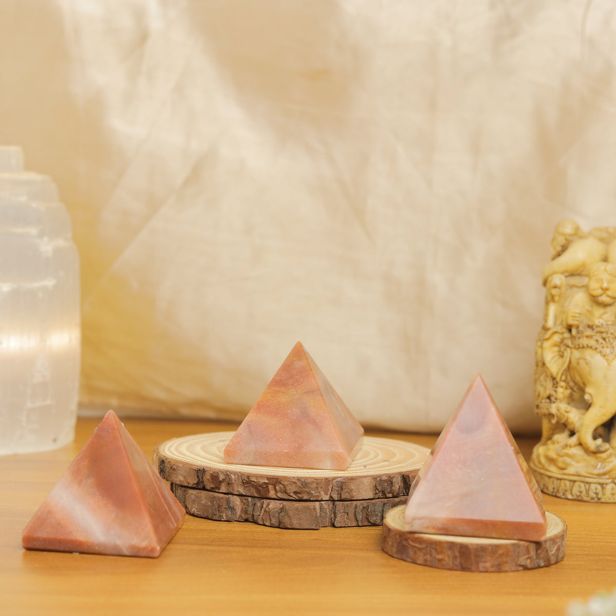 NATURAL RED AVENTURINE  PYRAMID