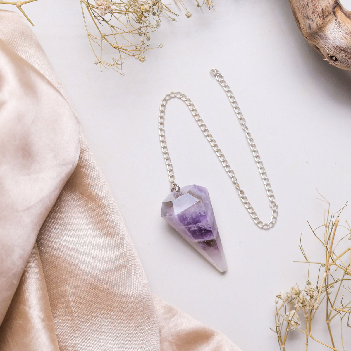 NATURAL CRYSTAL PENDULUM (1)