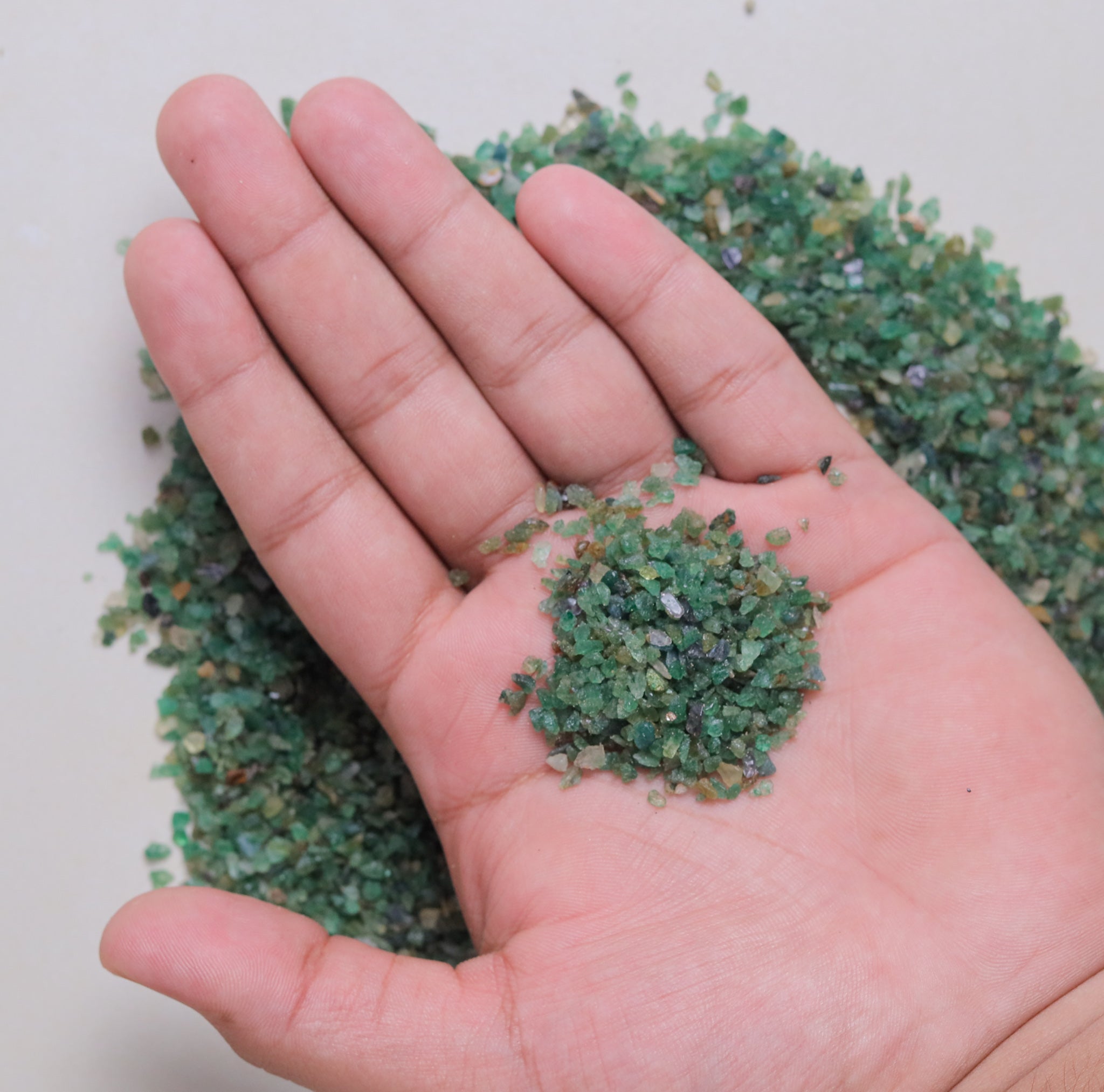 NATURAL DARK GREEN AVENTURINE CHIPS
