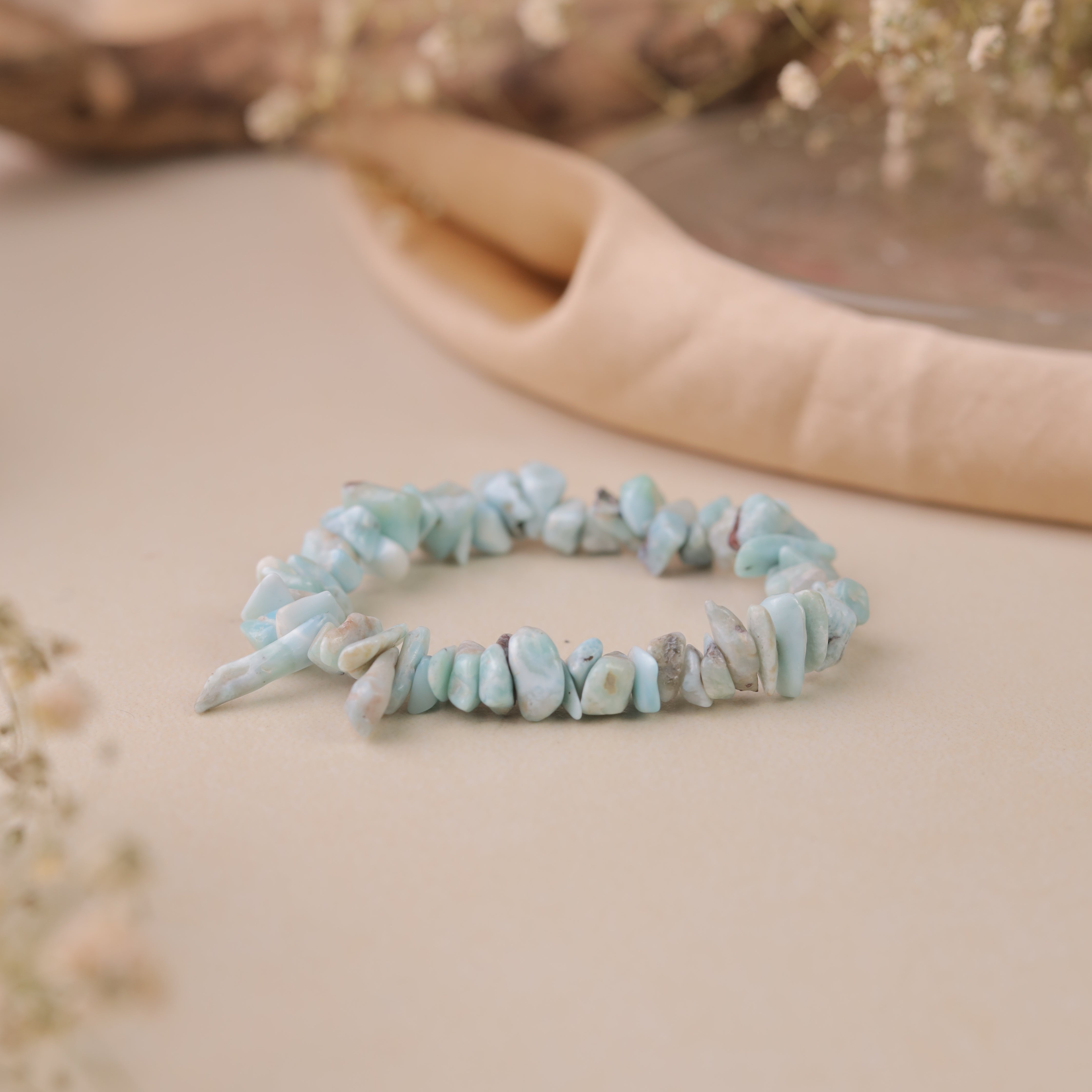 NATURAL LARIMAR CHIPS BRACELET