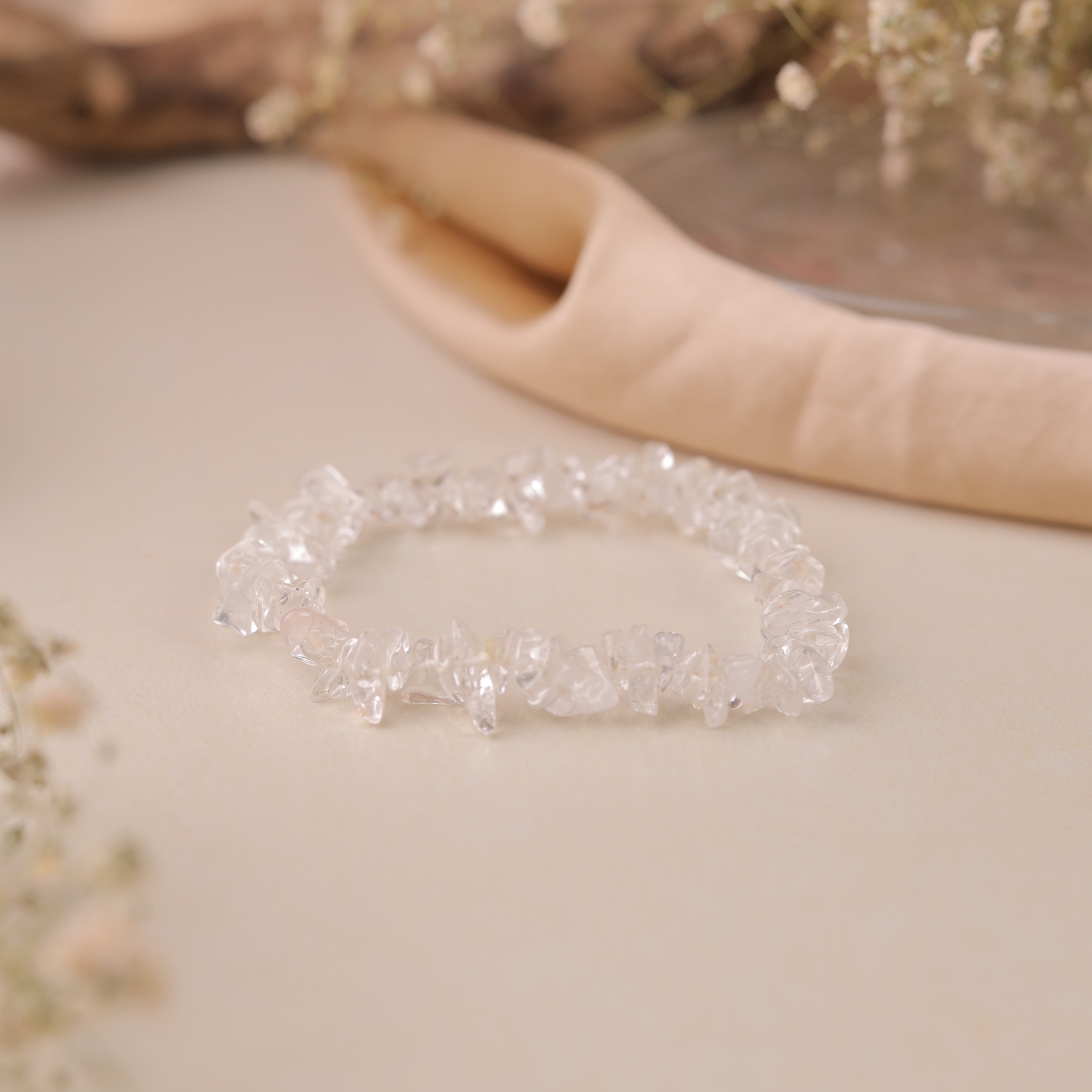 NATURAL CLEAR QUARTZ CHIPS STONE BRACELET
