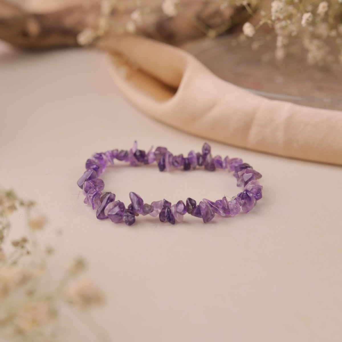 NATURAL AMETHYST CHIPS STONE BRACELET