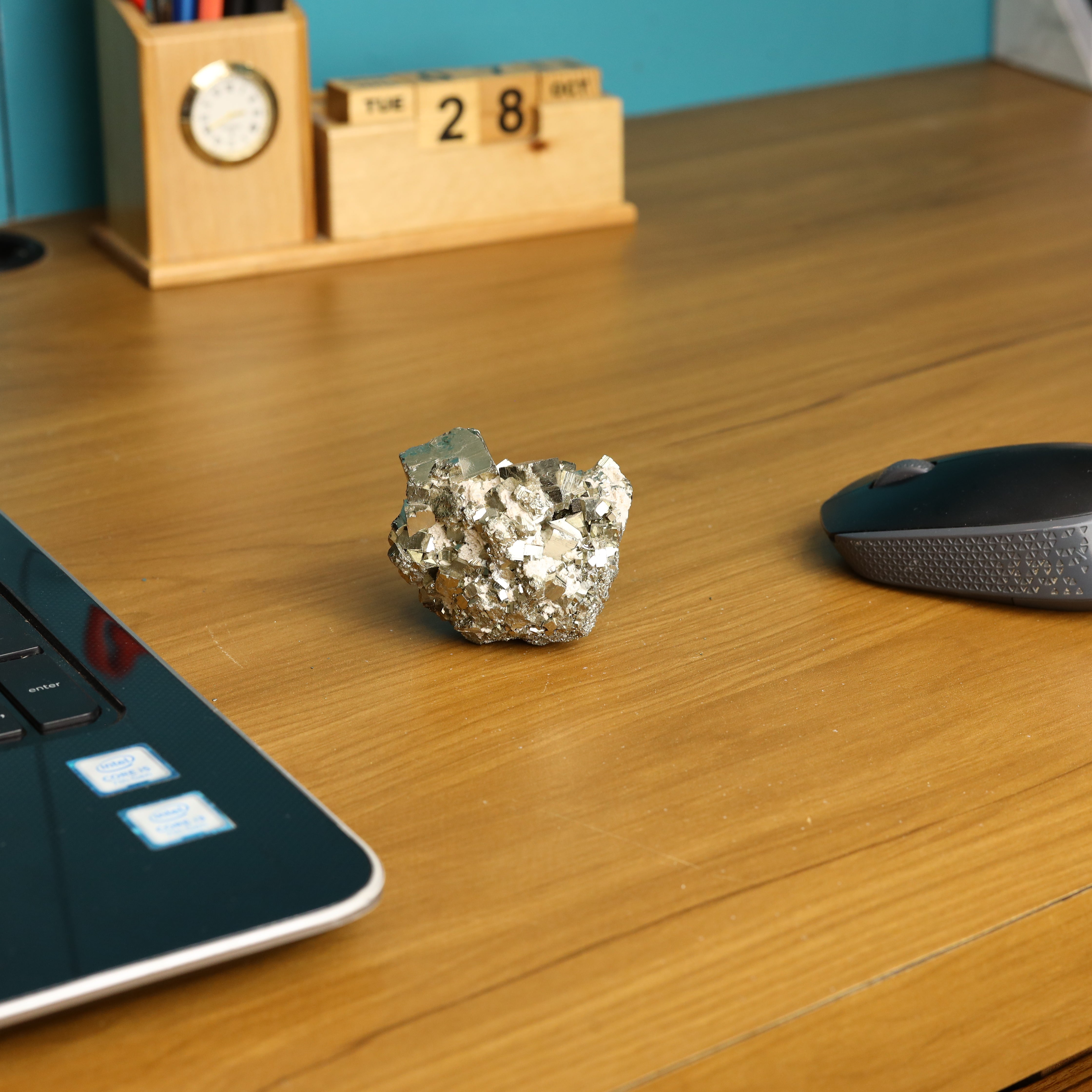 NATURAL PYRITE CLUSTER (250 GRAMS)