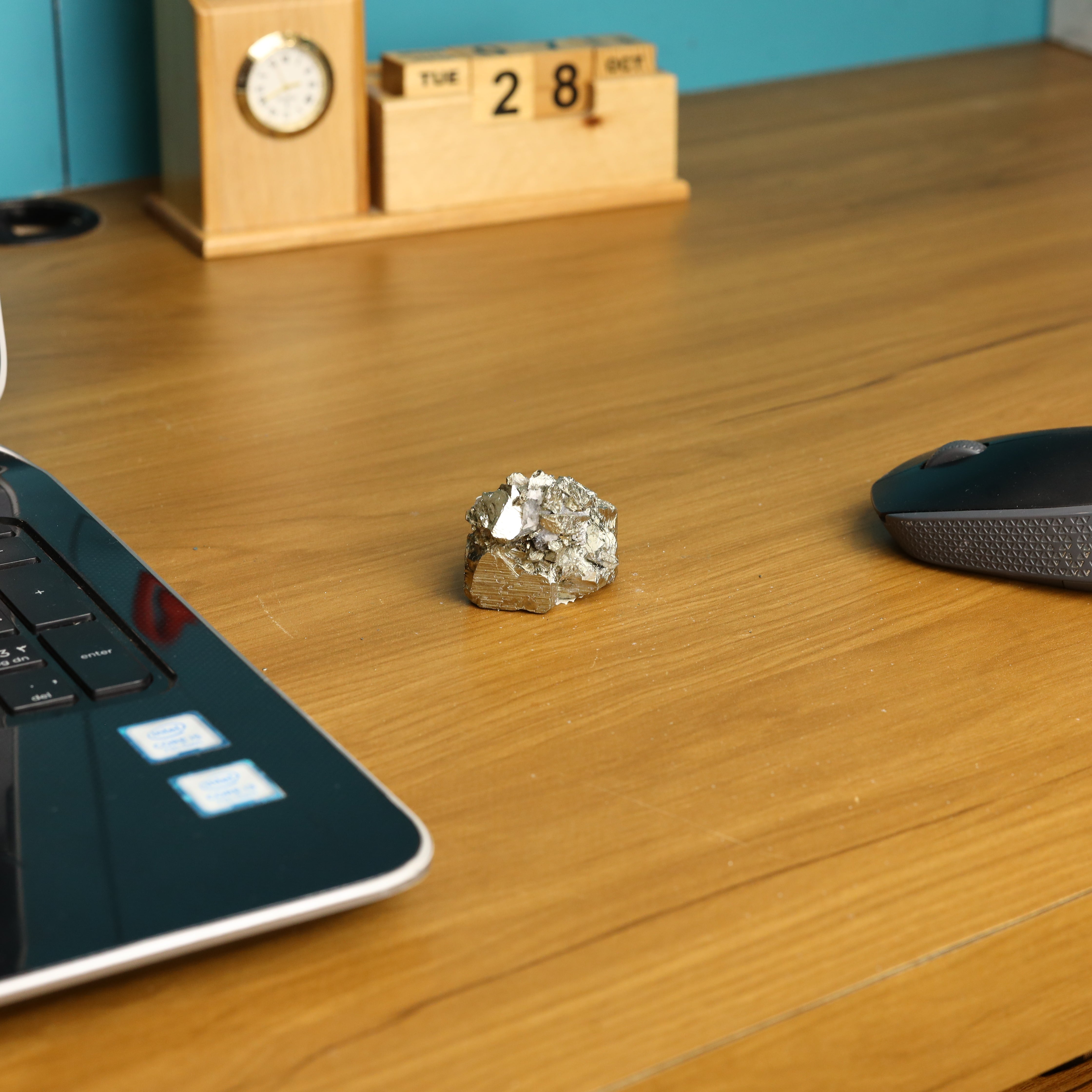 NATURAL PYRITE CLUSTER (118 GRAMS)