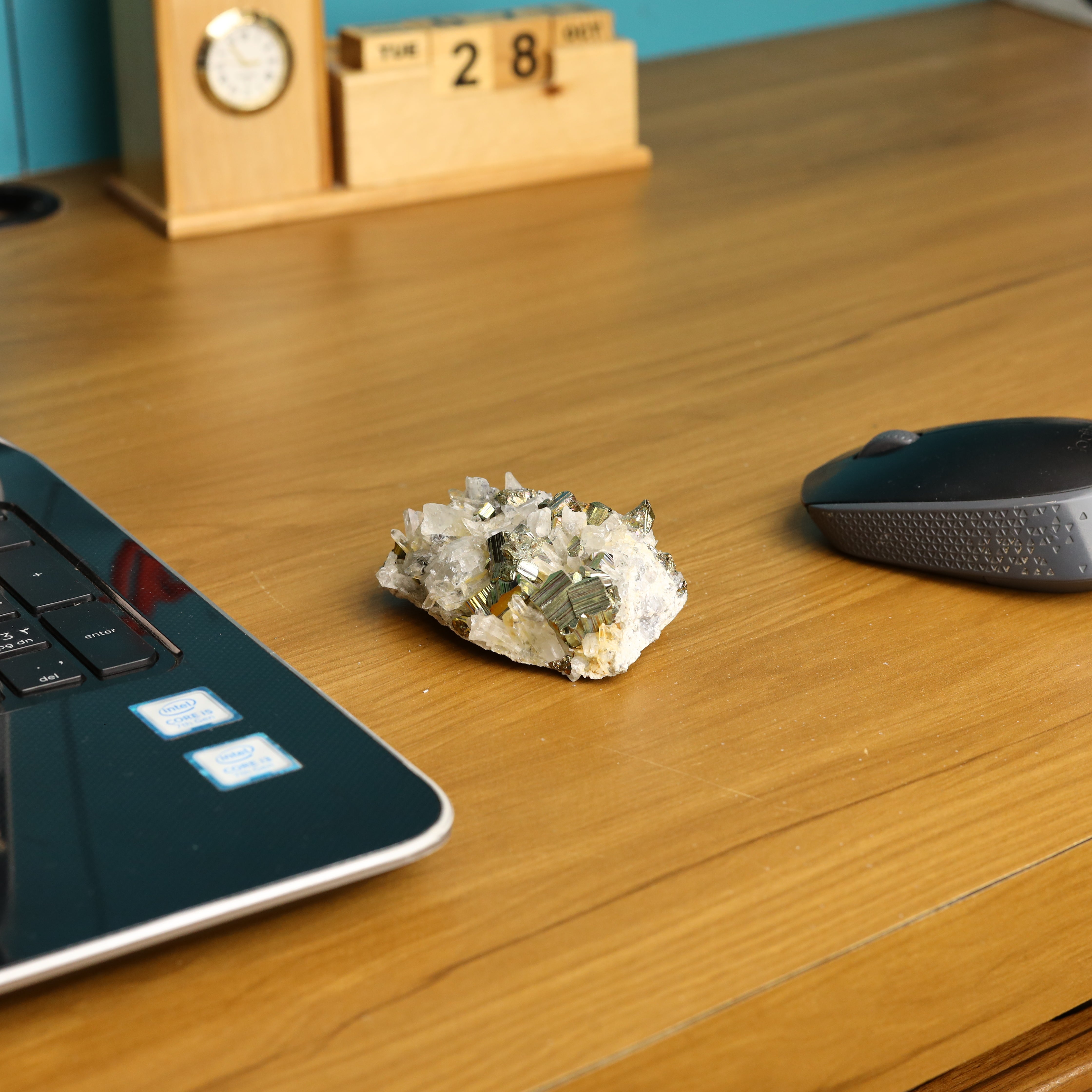 NATURAL PYRITE CLUSTER (170 GRAMS)