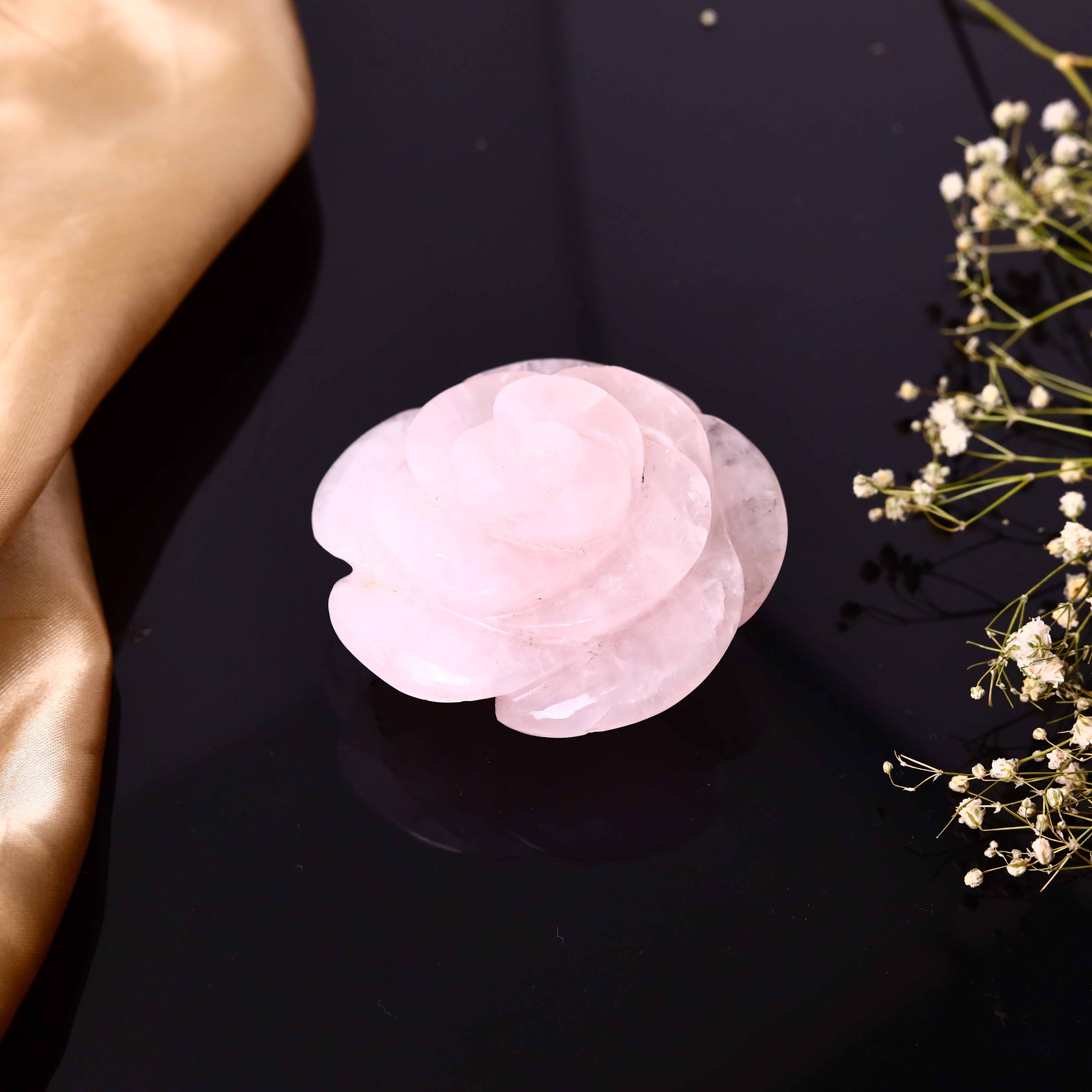 Rose Quartz Rose Carving 143g