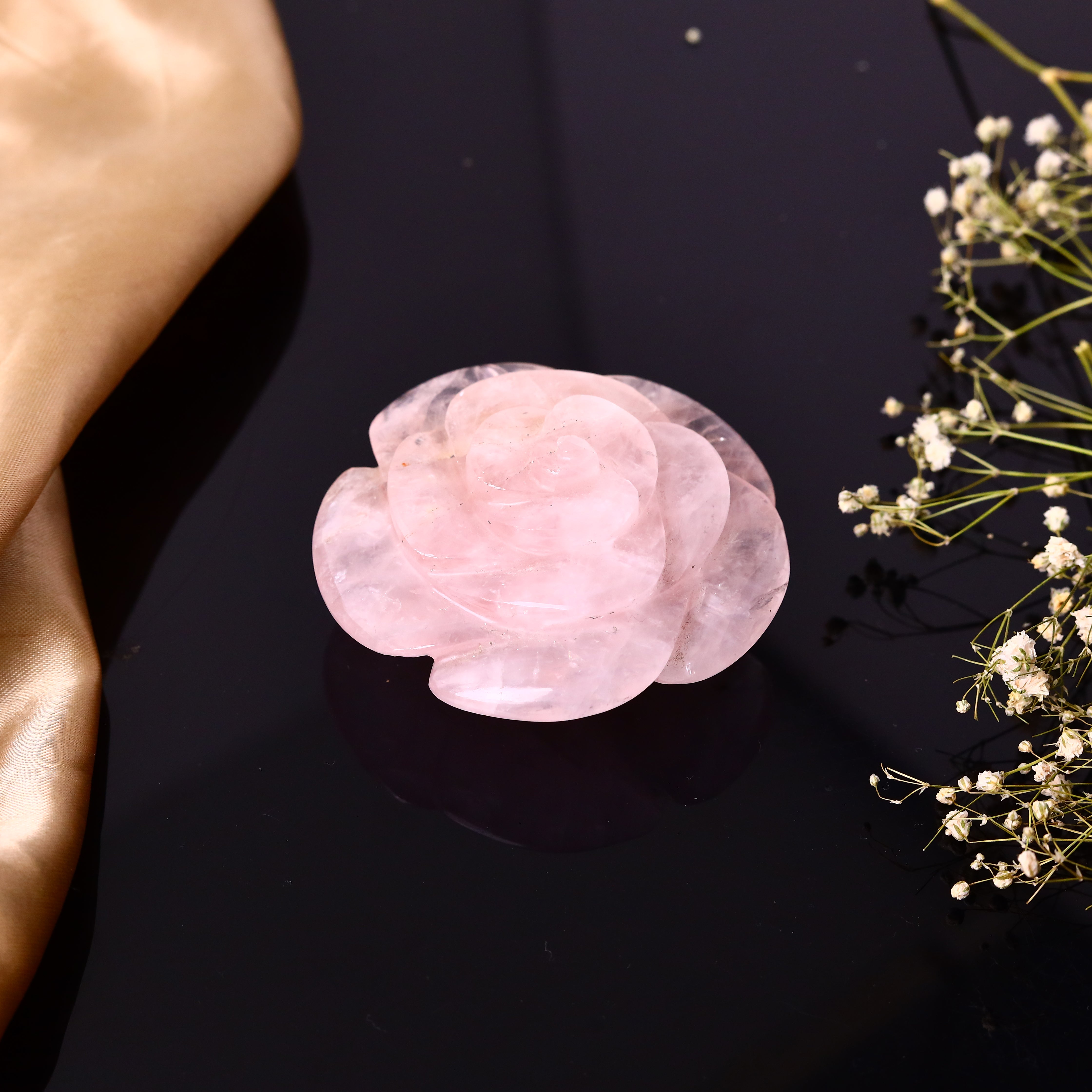 Rose Quartz Rose Carving 126g