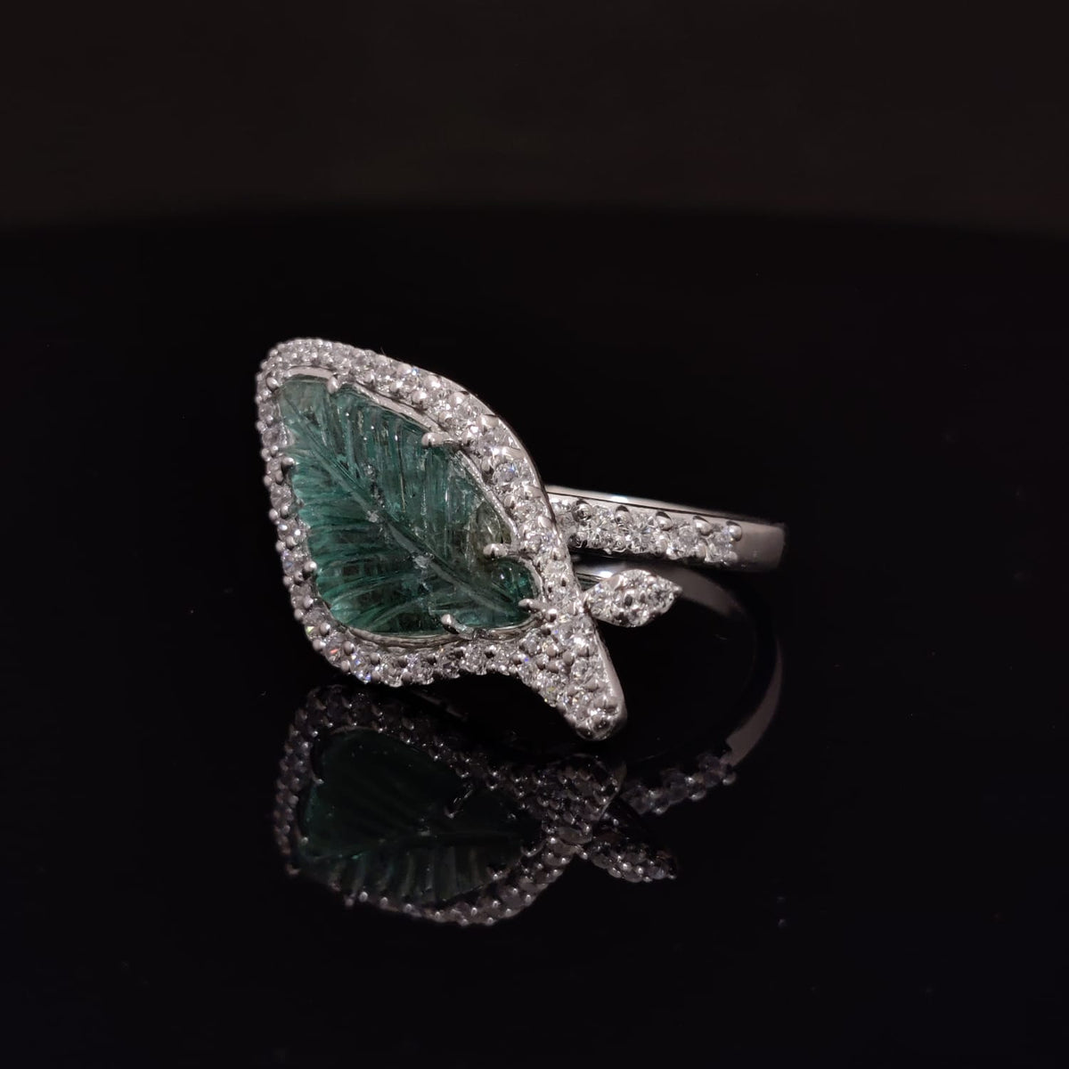 Emerald Leaf Ring