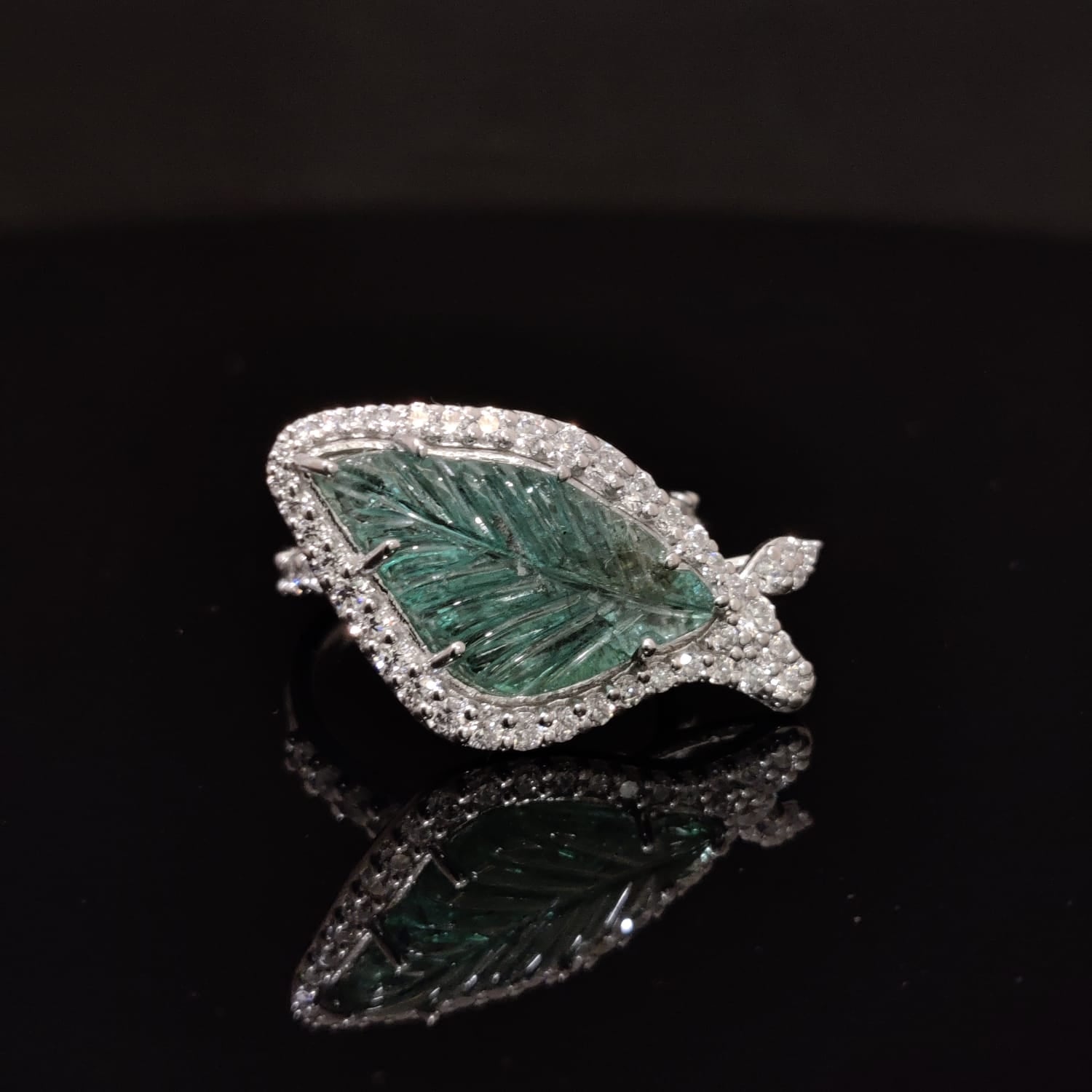 Emerald Leaf Ring