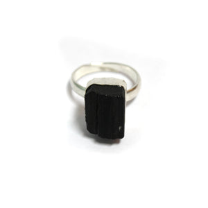 Natural Black Tourmaline Ring Side Angle – Raw Protection Stone | Bellarosa Gems