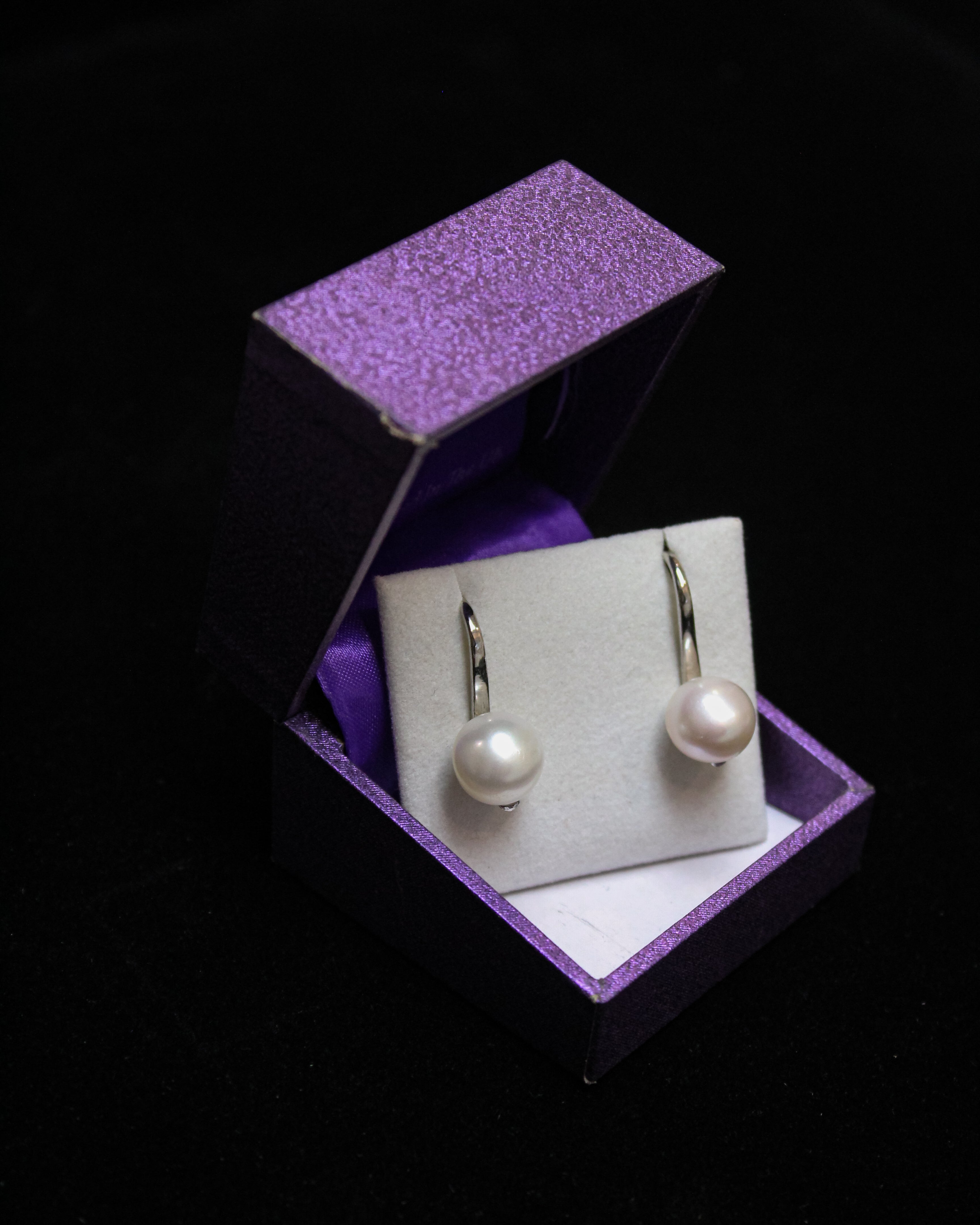 Natural Pearl Sterling Silver Earing